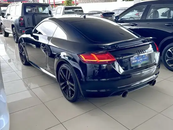 AUDI-TT-2.0 TFSI COUPÉ ATTRACTION 2P GASOLINA S-TRONIC AUDI-TT-2015