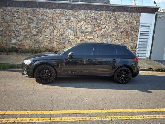 AUDI-A3-2018