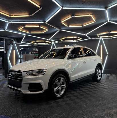 AUDI-Q3-2015