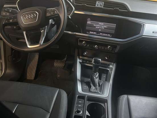 AUDI-Q3-2.0 40 TFSI GASOLINA PERFORMANCE QUATTRO TIPTRONIC AUDI-Q3-2022