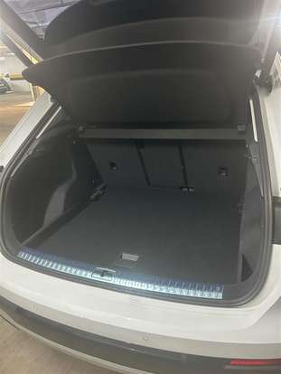 AUDI-Q3-2022
