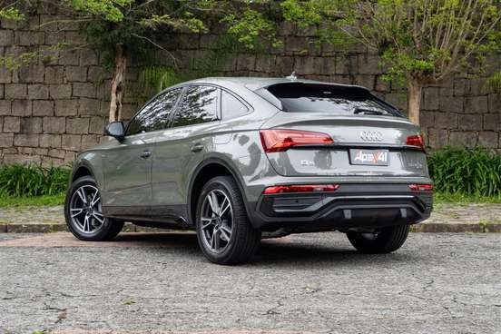 AUDI-Q5-2024