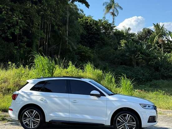 AUDI-Q5-2.0 TFSI GASOLINA AMBITION S TRONIC AUDI-Q5-2017