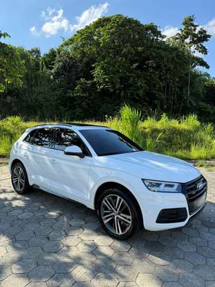 AUDI-Q5-2017