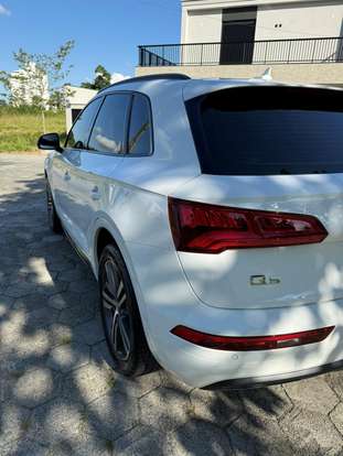 AUDI-Q5-2017