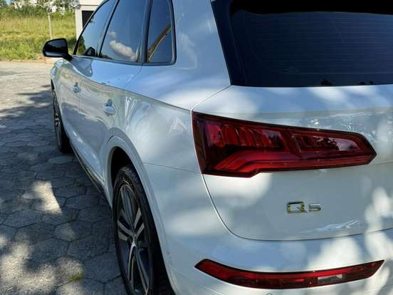 AUDI-Q5-2.0 TFSI GASOLINA AMBITION S TRONIC AUDI-Q5-2017