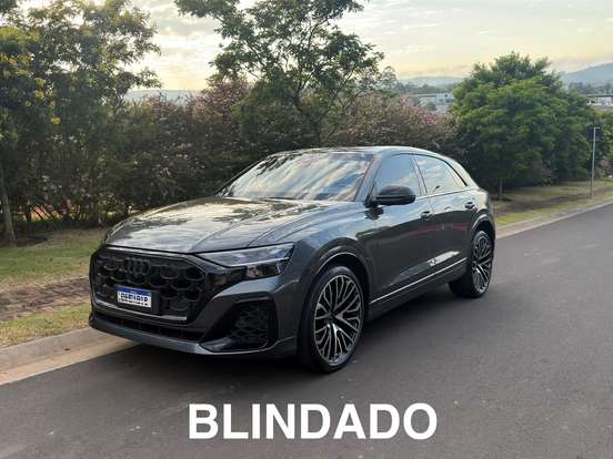 AUDI-Q8-3.0 TFSI GASOLINA PERFORMANCE BLACK QUATTRO TIPTRONIC AUDI-Q8-2025