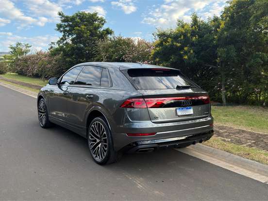 AUDI-Q8-3.0 TFSI GASOLINA PERFORMANCE BLACK QUATTRO TIPTRONIC AUDI-Q8-2025