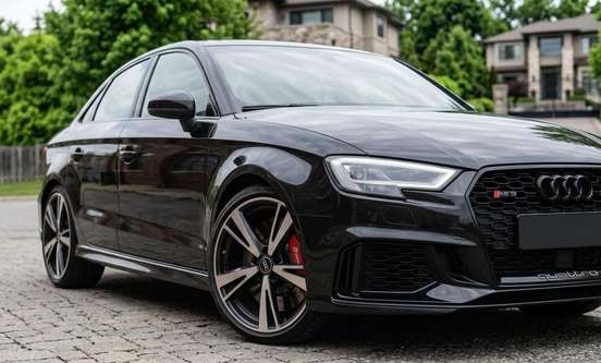 AUDI-RS3-2018