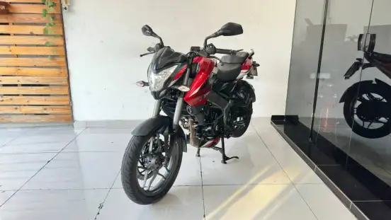 BAJAJ-DOMINAR 200-2025