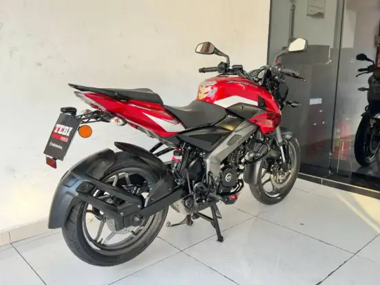 BAJAJ-DOMINAR 200 BAJAJ-DOMINAR 200-2025