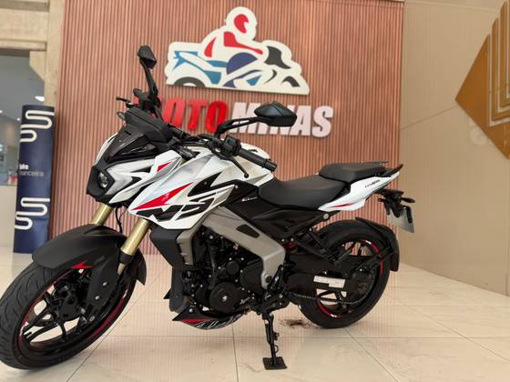 BAJAJ DOMINAR NS400Z 