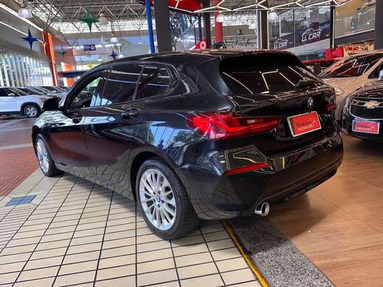 BMW-118i-1.5 12V GASOLINA SPORT GP STEPTRONIC BMW-118i-2019