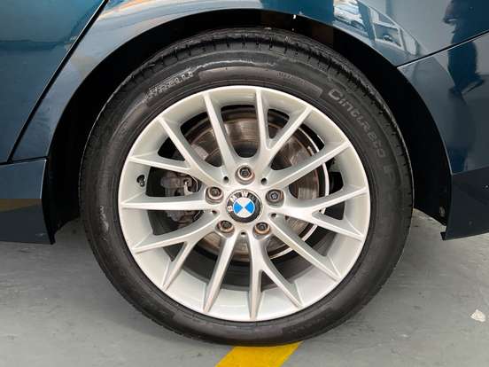 BMW-118i-1.6 SPORT GP 16V TURBO GASOLINA 4P AUTOMÁTICO BMW-118i-2013