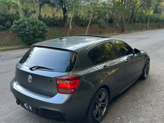 BMW-125i-2.0 M SPORT 16V GASOLINA 4P AUTOMÁTICO BMW-125i-2013
