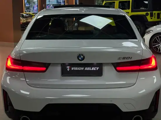 BMW-320i-2.0 16V TURBO FLEX M SPORT AUTOMÁTICO BMW-320i-2023