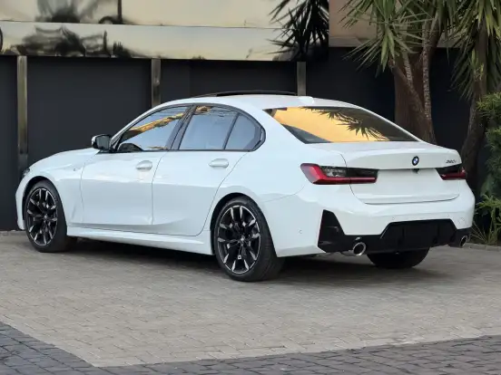 BMW-320i-2025