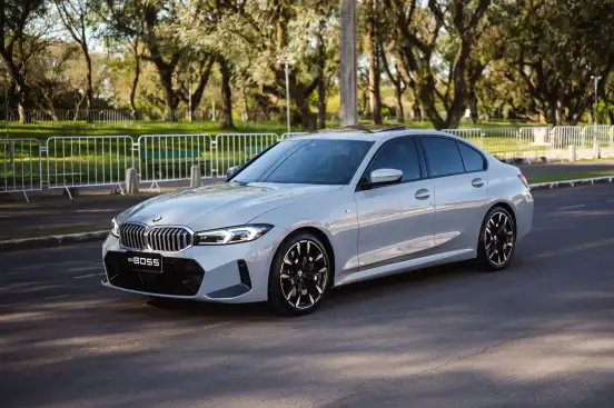 BMW-320i-2025