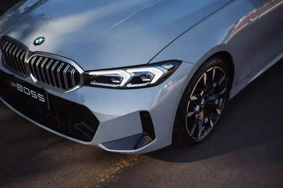 BMW-320i-2025