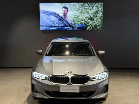 BMW-320i-2024