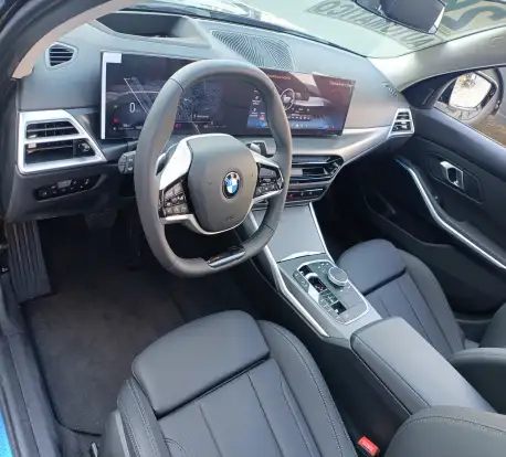 BMW-320i-2025