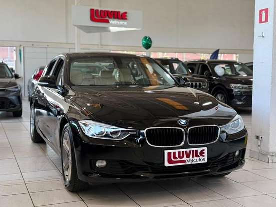 BMW-320i-2015