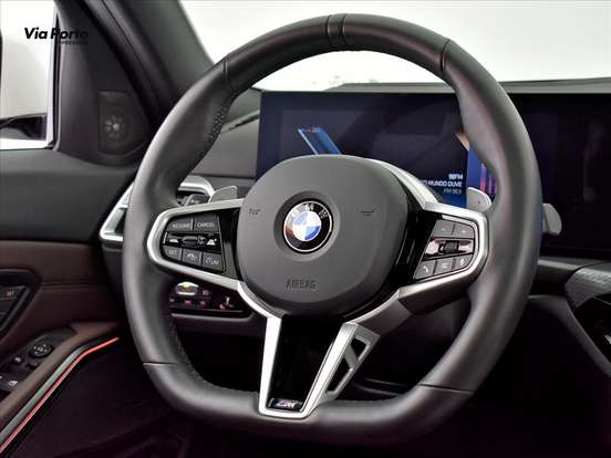 BMW-320i-2.0 16V TURBO FLEX M SPORT AUTOMÁTICO BMW-320i-2025
