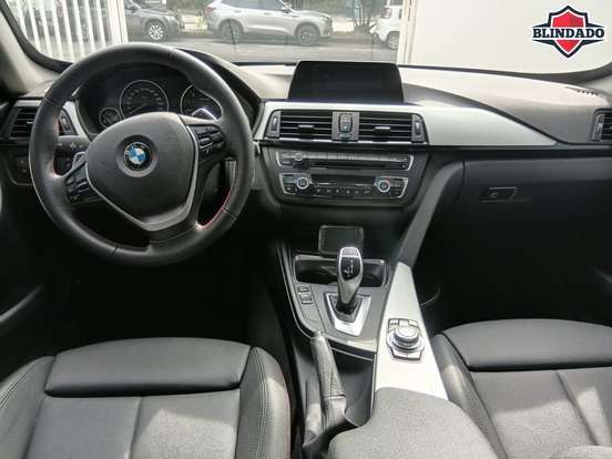 BMW-328i-2015