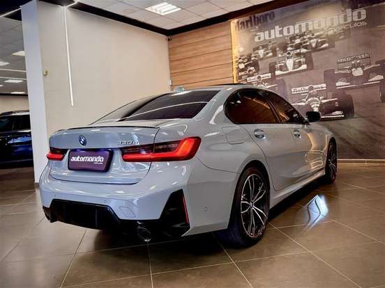 BMW-330e-2.0 16V TURBO HÍBRIDO M SPORT AUTOMÁTICO BMW-330e-2023