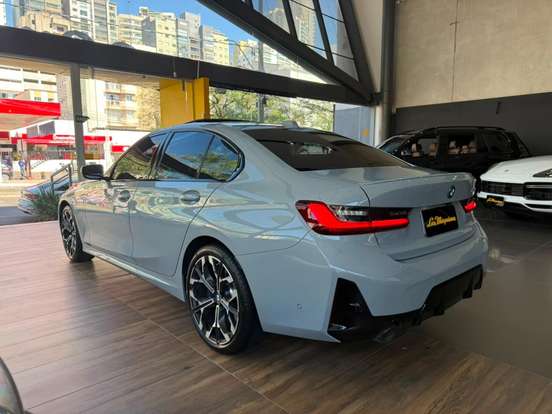BMW-330e-2.0 16V TURBO HÍBRIDO M SPORT AUTOMÁTICO BMW-330e-2025