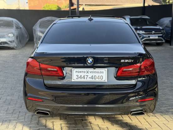BMW-530i-2017
