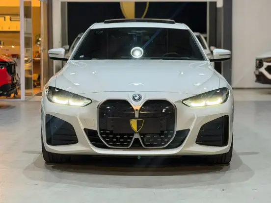 BMW-I4-2022