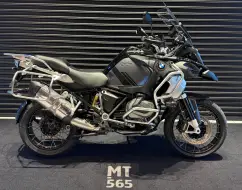 BMW R 1250 GS ADVENTURE PREMIUM TRIPLE BLACK BMW R 1250 GS ADVENTURE PREMIUM TRIPLE BLACK