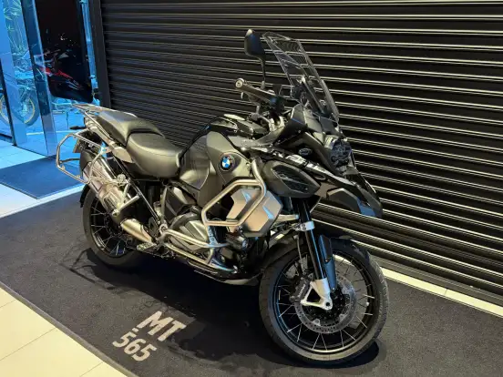 BMW-R 1250 GS ADVENTURE PREMIUM TRIPLE BLACK-2023