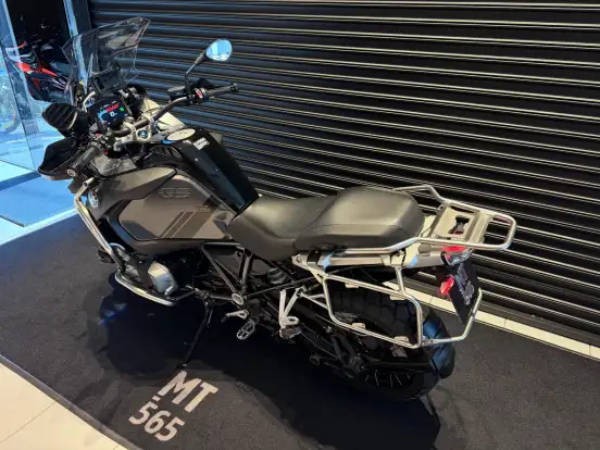 BMW-R 1250 GS ADVENTURE PREMIUM TRIPLE BLACK BMW-R 1250 GS ADVENTURE PREMIUM TRIPLE BLACK-2023