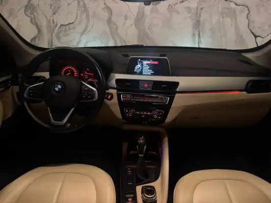 BMW-X1-2.0 16V TURBO ACTIVEFLEX SDRIVE20I 4P AUTOMÁTICO BMW-X1-2016