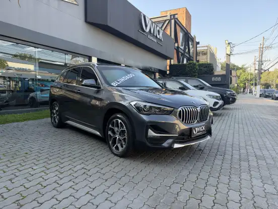 BMW-X1-2.0 16V TURBO ACTIVEFLEX SDRIVE20I X-LINE 4P AUTOMÁTICO BMW-X1-2021