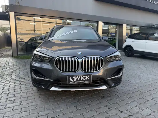 BMW-X1-2021