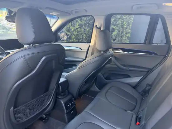 BMW-X1-2021