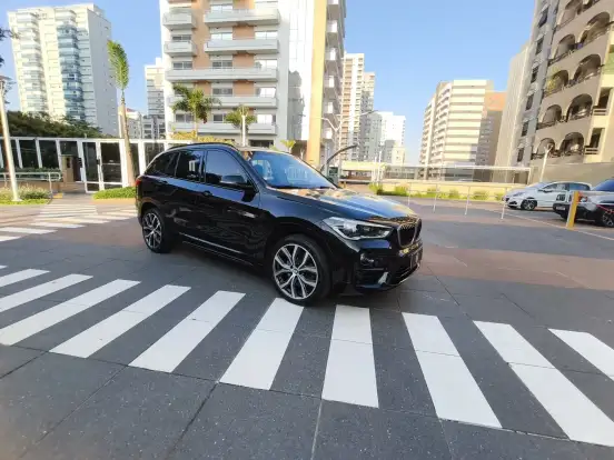 BMW-X1-2019