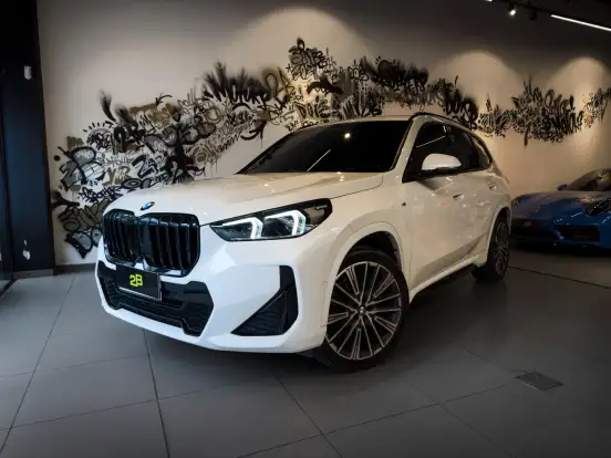 BMW-X1-2024