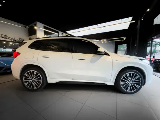 BMW-X1-2.0 16V TURBO GASOLINA SDRIVE20I M SPORT STEPTRONIC BMW-X1-2024