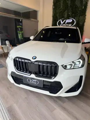 BMW-X1-2024