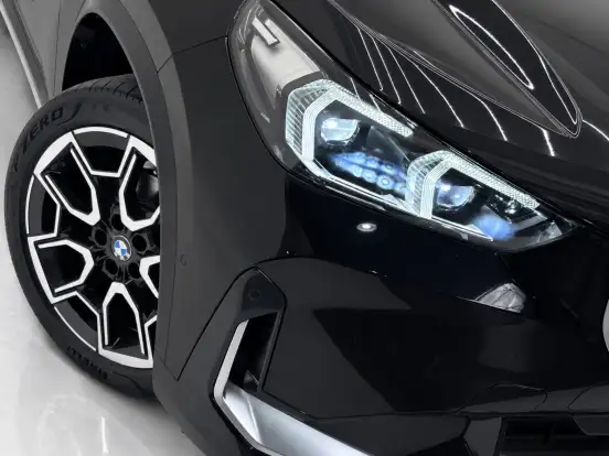 BMW-X1-2022