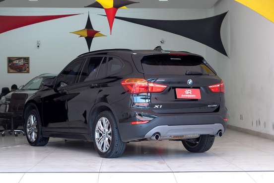 BMW-X1-2018