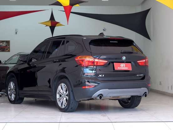 BMW-X1-2.0 16V TURBO ACTIVEFLEX SDRIVE20I 4P AUTOMÁTICO BMW-X1-2018
