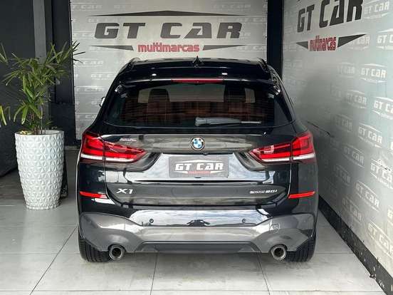 BMW-X1-2022