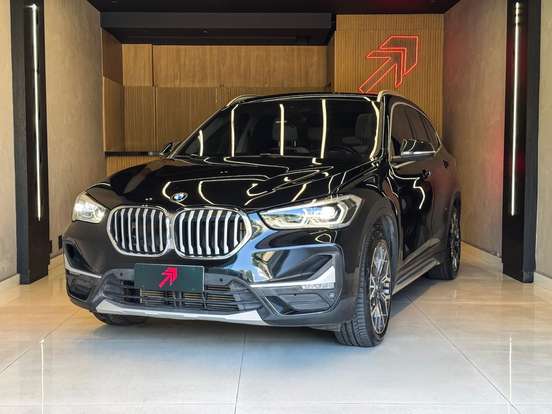 BMW-X1-2.0 16V TURBO ACTIVEFLEX SDRIVE20I X-LINE 4P AUTOMÁTICO BMW-X1-2022
