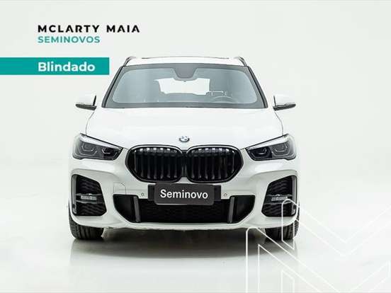 BMW-X1-2.0 16V TURBO ACTIVEFLEX SDRIVE20I X-LINE 4P AUTOMÁTICO BMW-X1-2021