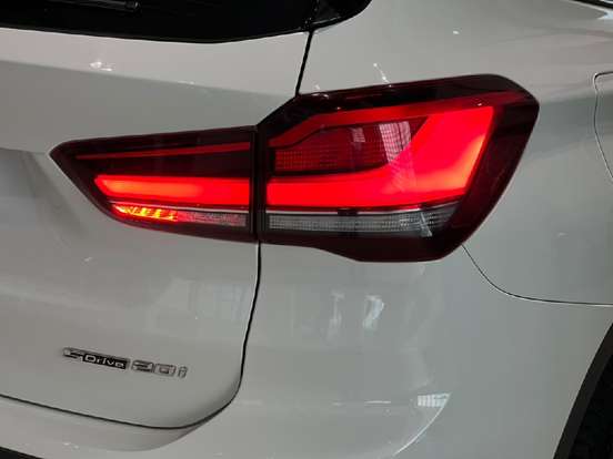BMW-X1-2022